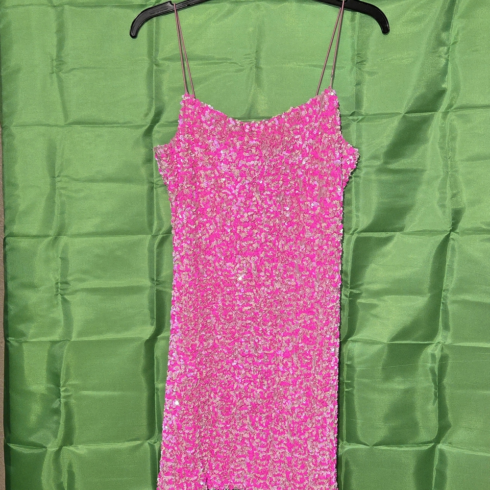 Elegant Pink Sequin Prom Dress